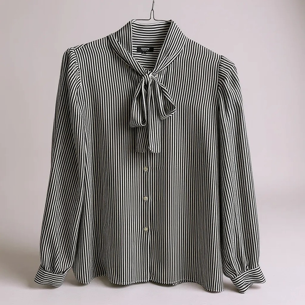 Women’s Premise Estudio Black and White Striped Blouse with Bow Tie. 
Size L